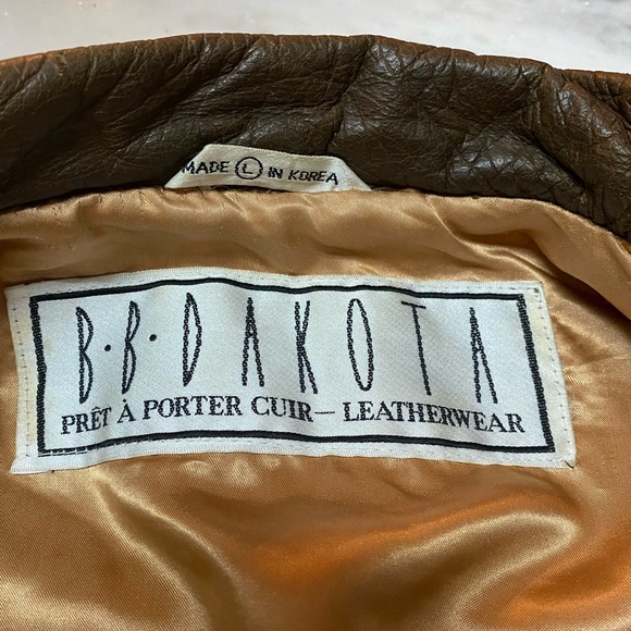 BB Dakota Leather Belted Moto Jacket - Picture 9 of 16